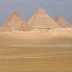 Gíza. Pod egyptskými pyramídami 
