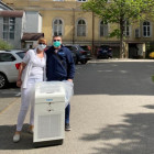 Nadácia Allianz darovala nemocnici prístroje na dezinfekciu vzduchu v červených zónach